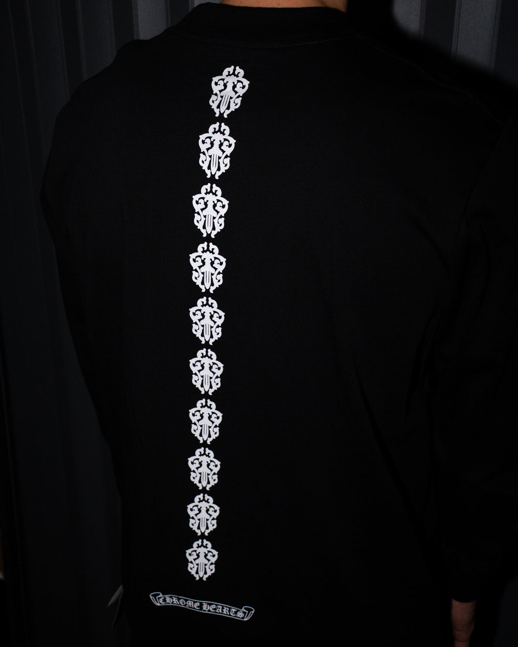 White Dagger Crest Black Long Sleeve™