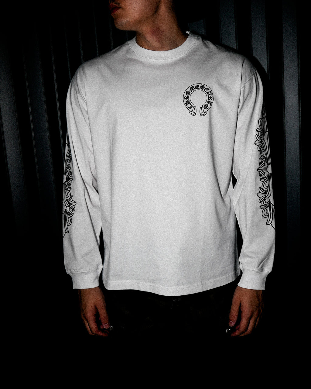 Horse Shoe Logo USA White/Black Long Sleeve™
