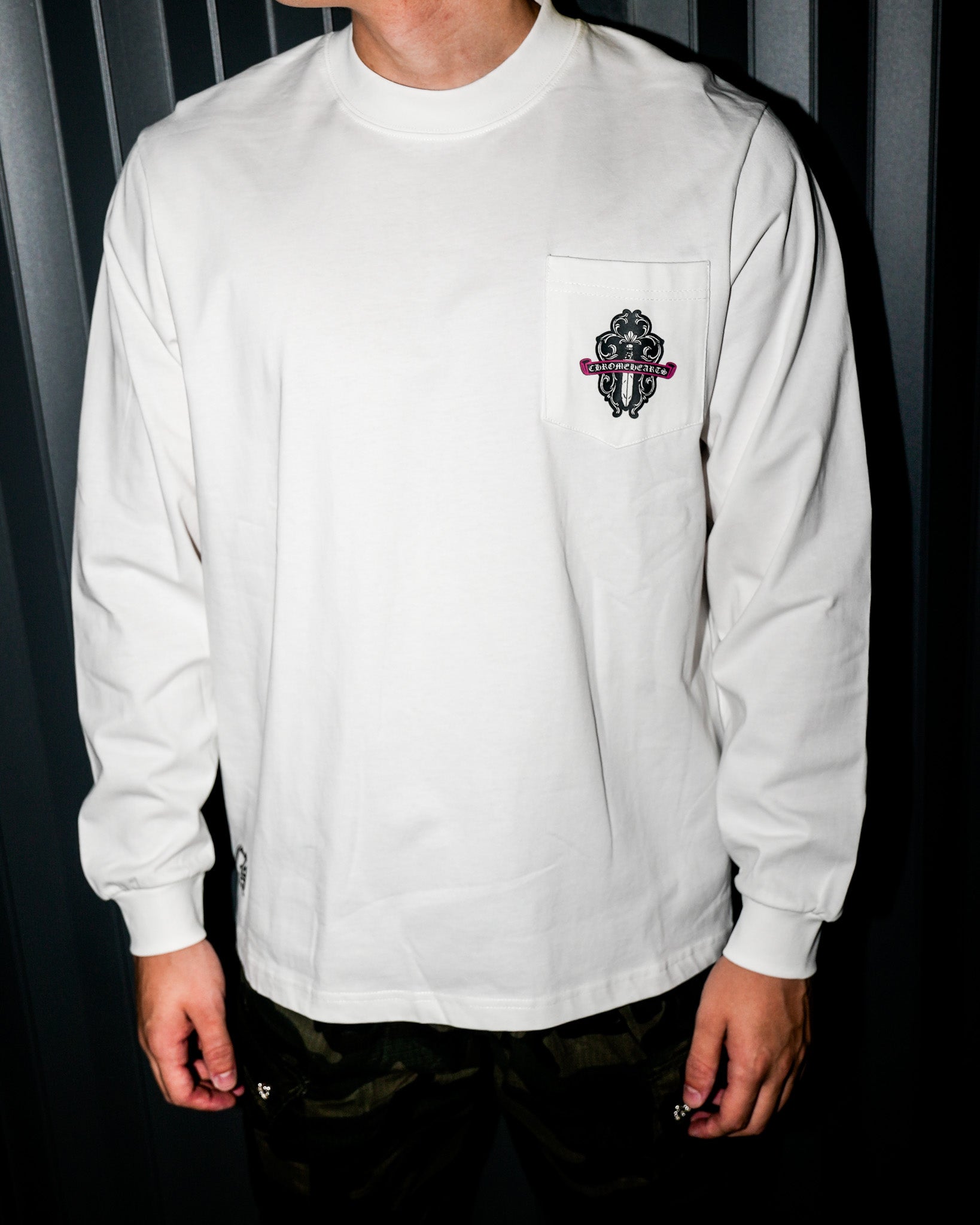Camo Dagger Crest White Long Sleeve™