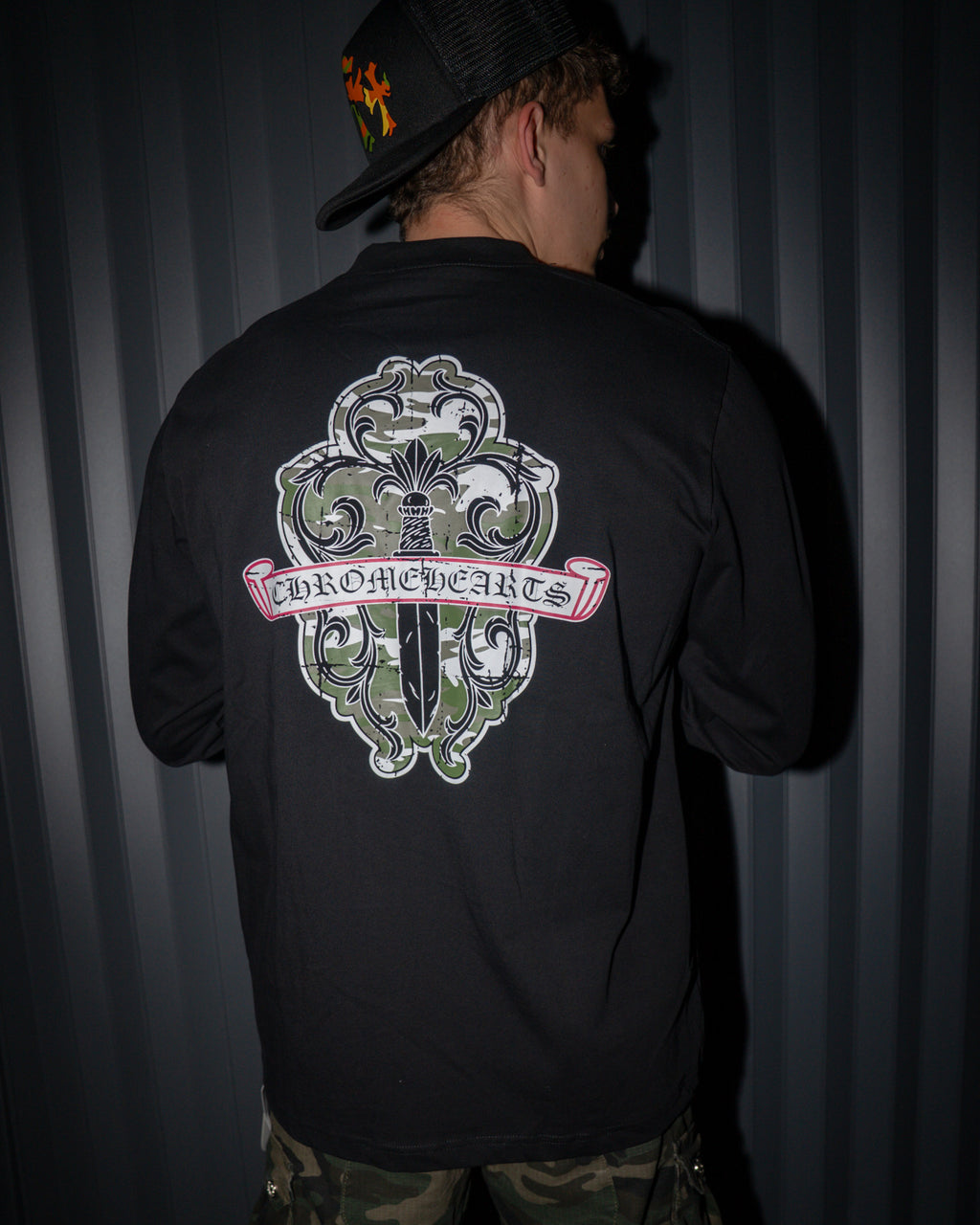 Camo Dagger Crest Black Long Sleeve™