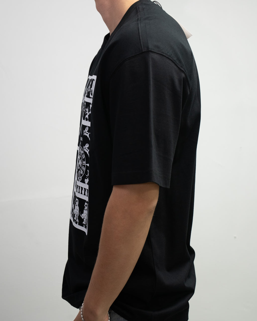 FOTI Graphic Black T-Shirt™