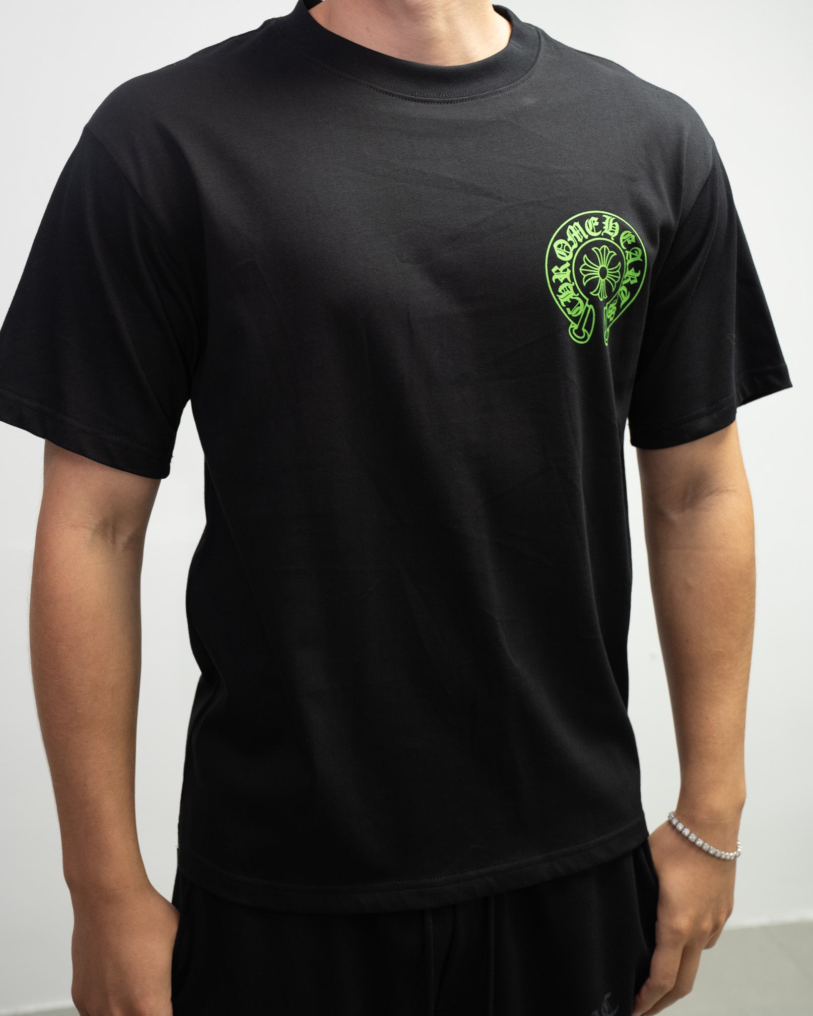 Green Horse Shoe Logo Black T-Shirt™