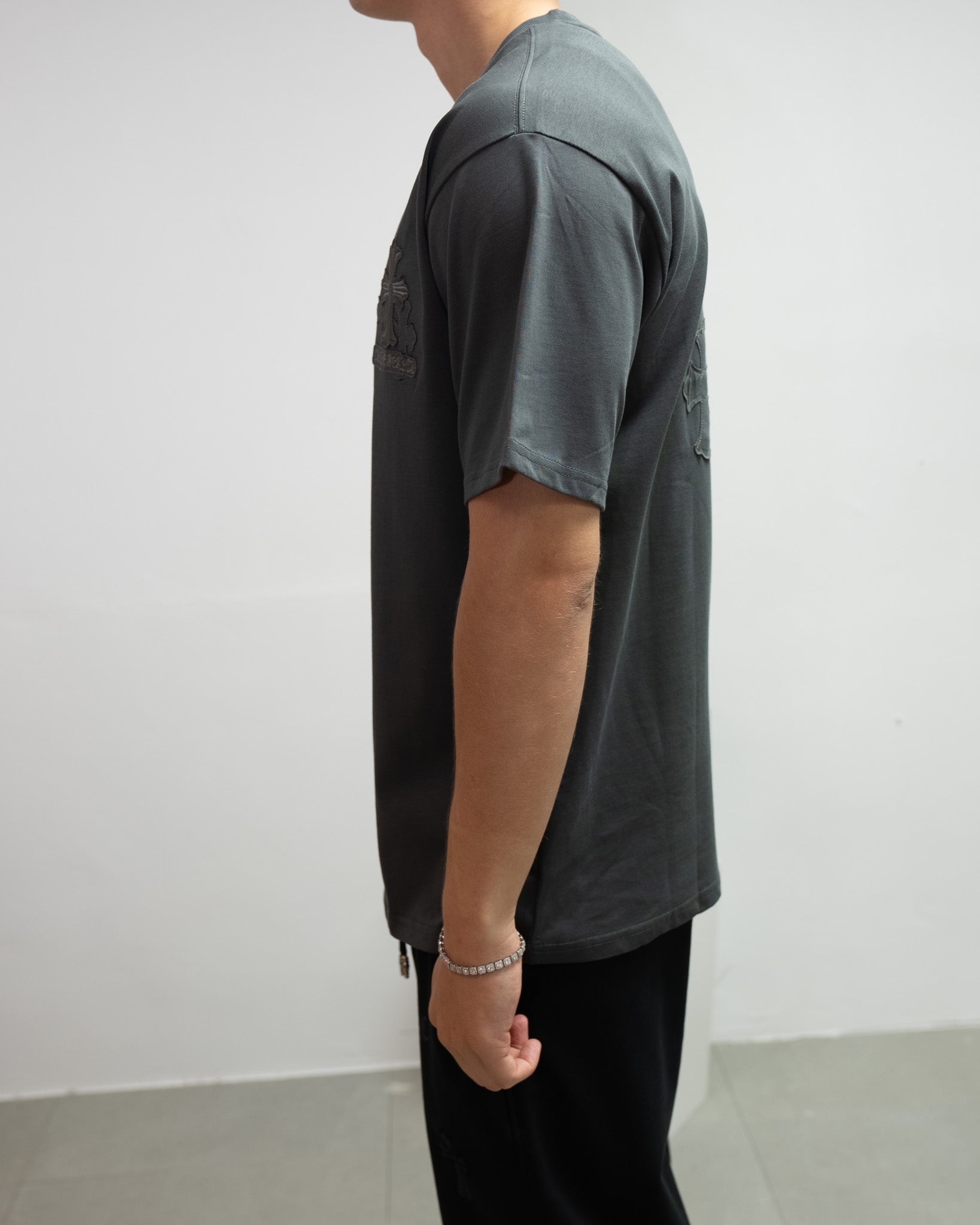 Embroidered Crosses Grey T-Shirt™