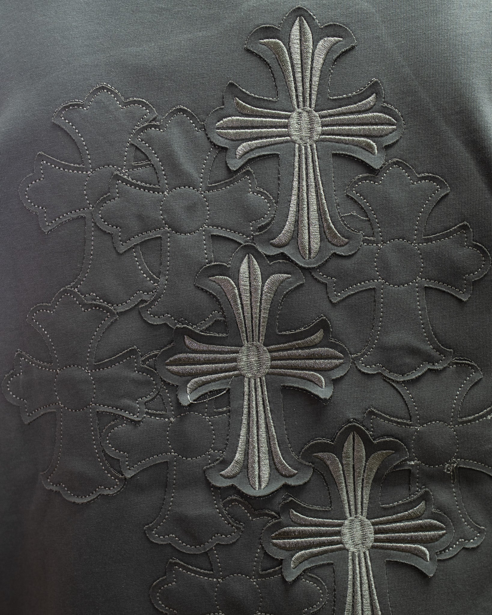 Embroidered Crosses Grey T-Shirt™