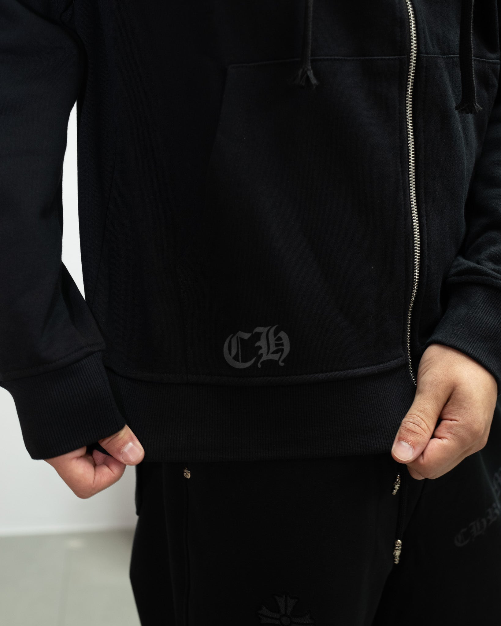 Horseshoe Logo Black Full Zip Hoodie™