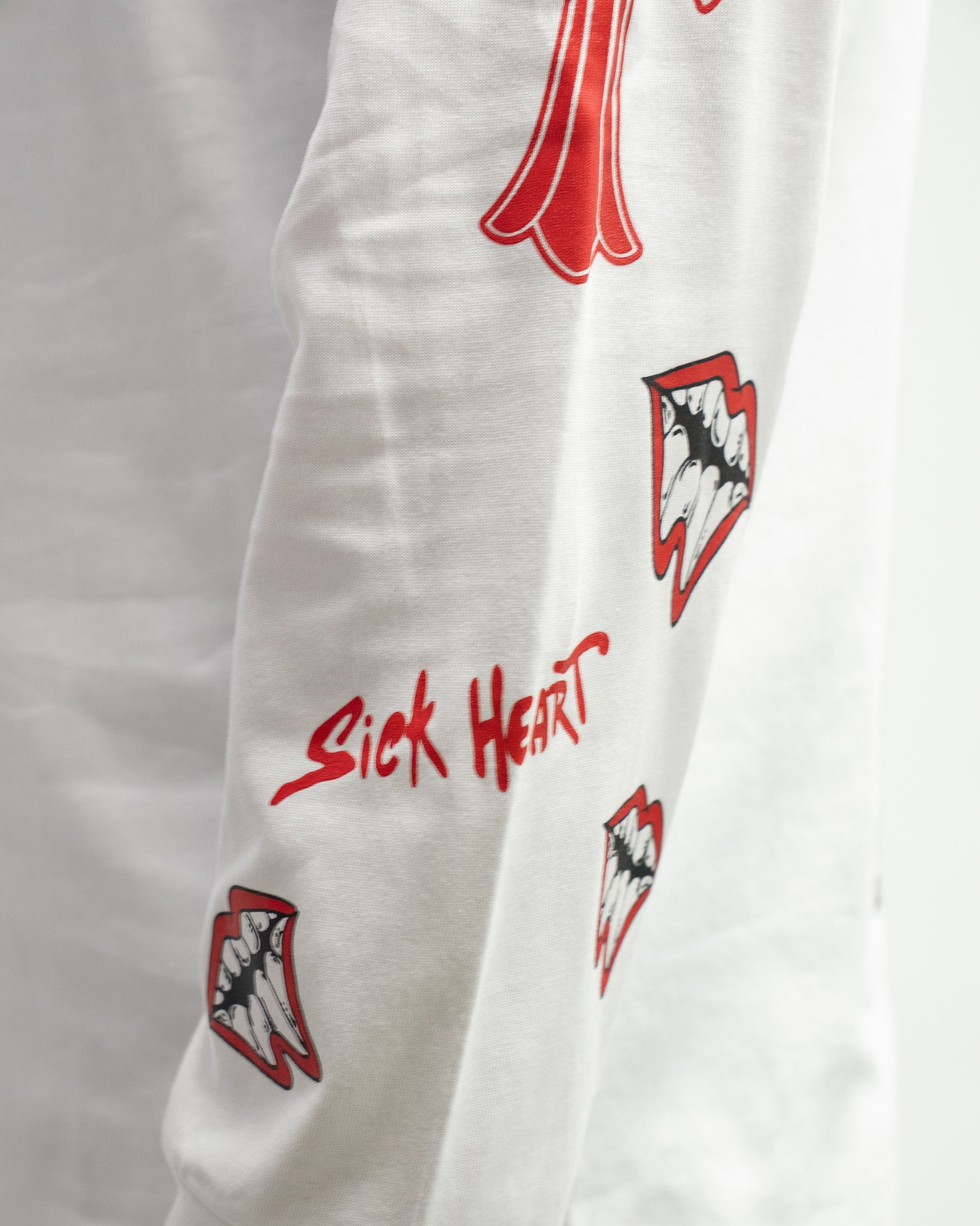 M-Boy Chomper White Long Sleeve™