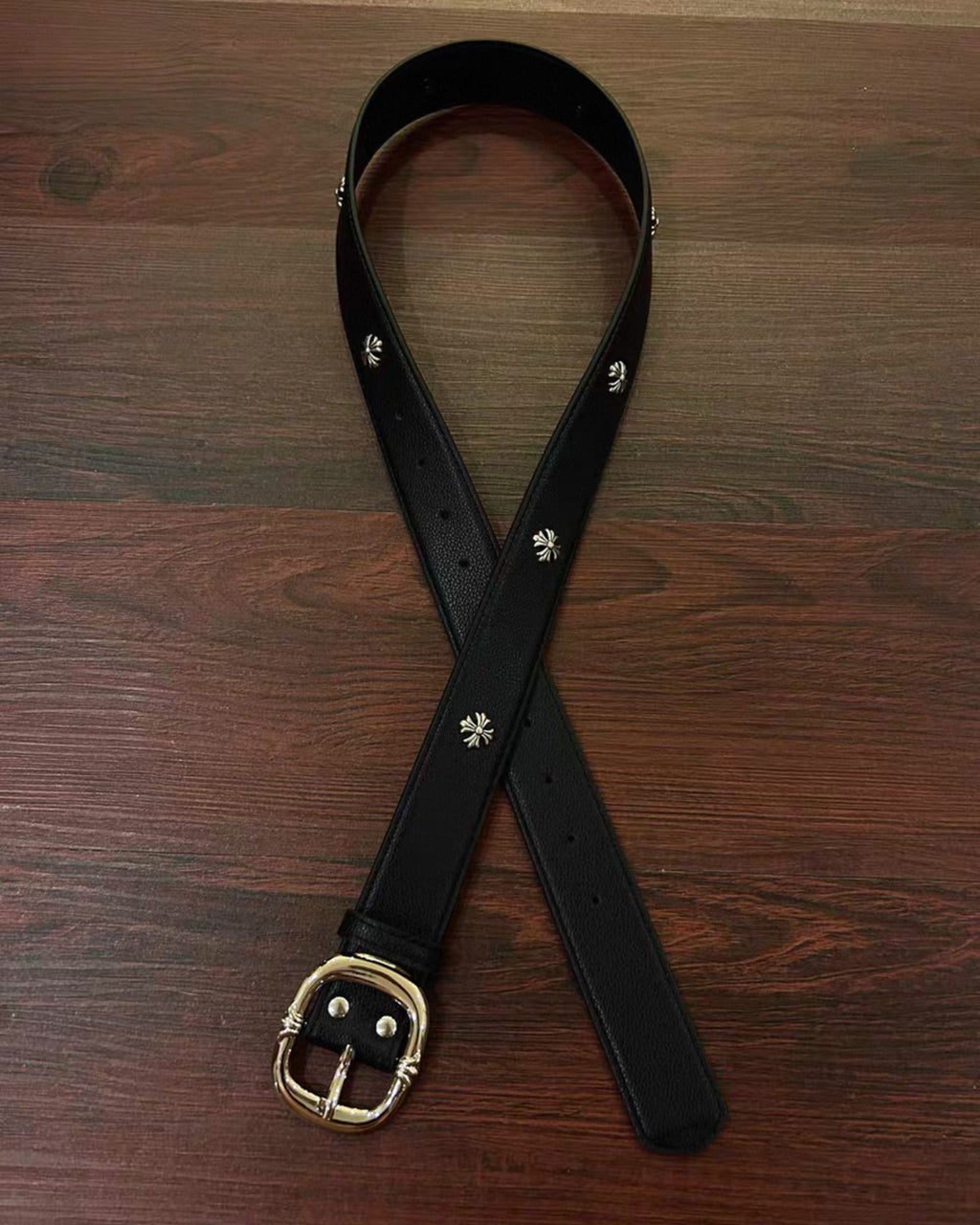 Small Metallic Crosses Leather Belt™