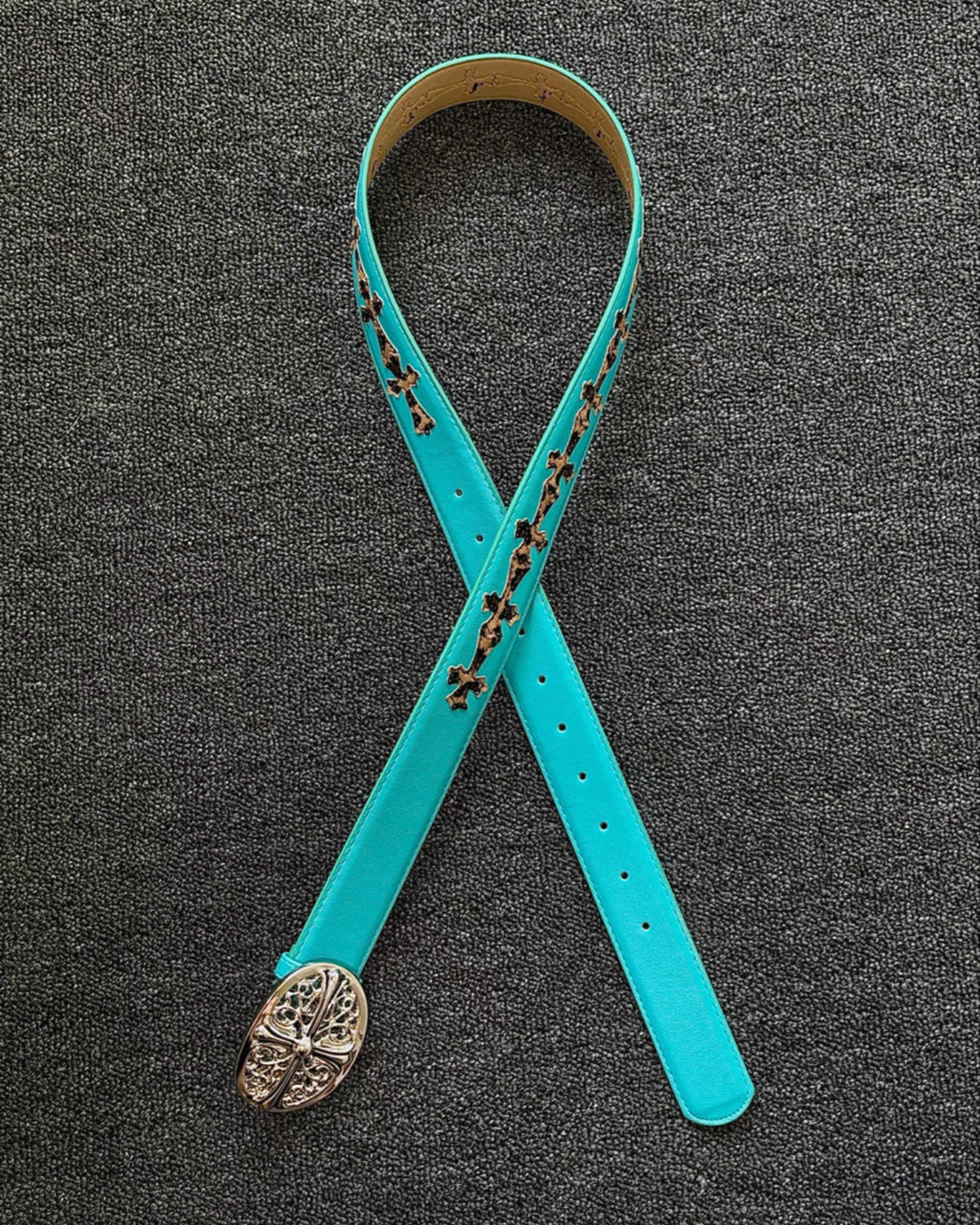 Leopard Crosses Turquoise Leather Belt™