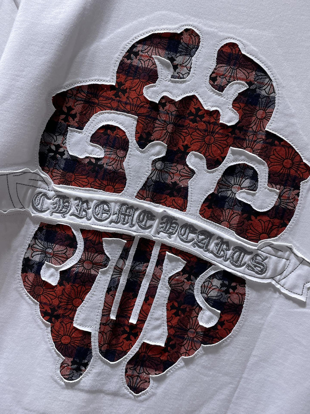Checkered Dagger Crest White T-Shirt™