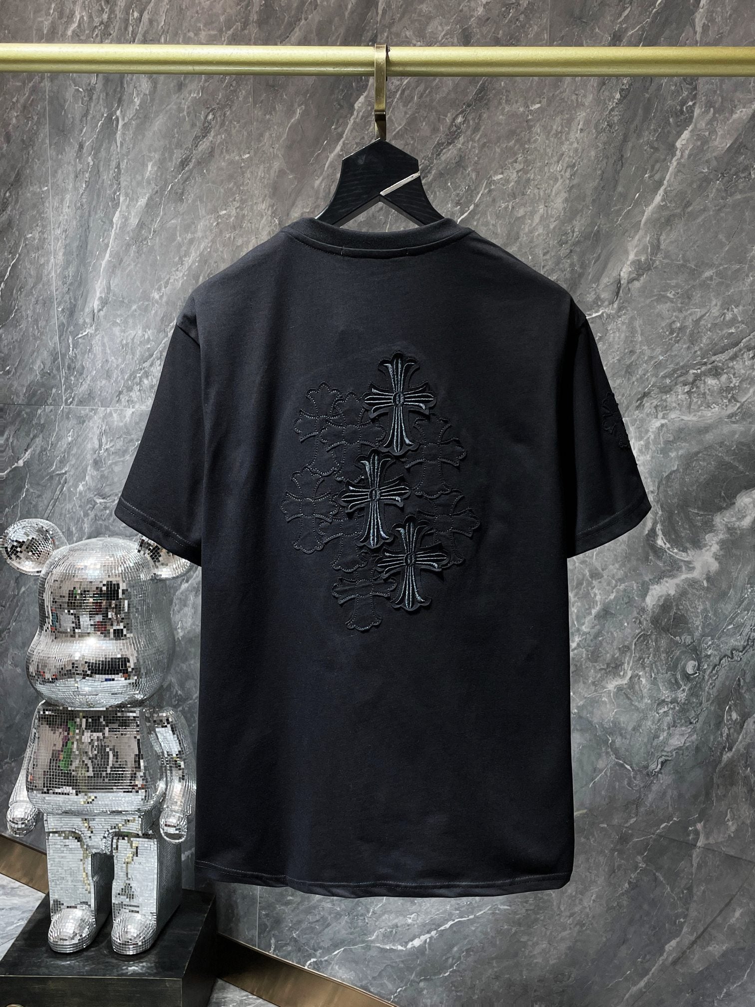 Embroidered Crosses Patch Black T-Shirt™