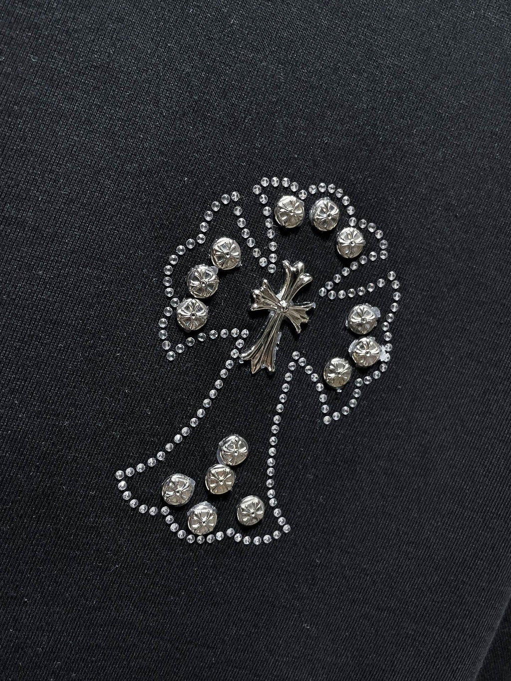 Rhinestone Cross Black T-Shirt™