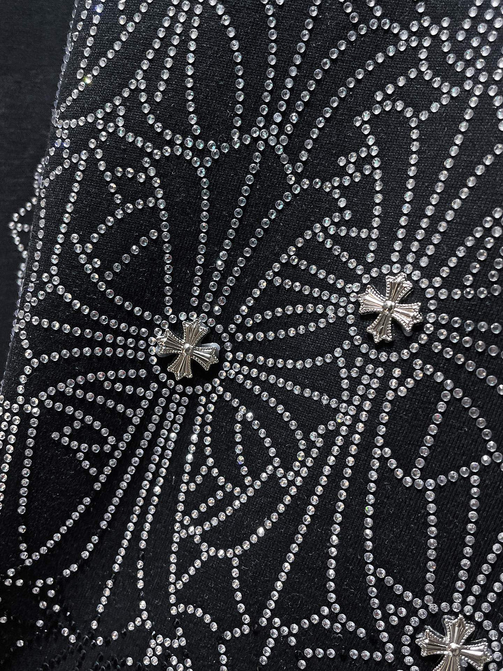Rhinestone Cross Black T-Shirt™