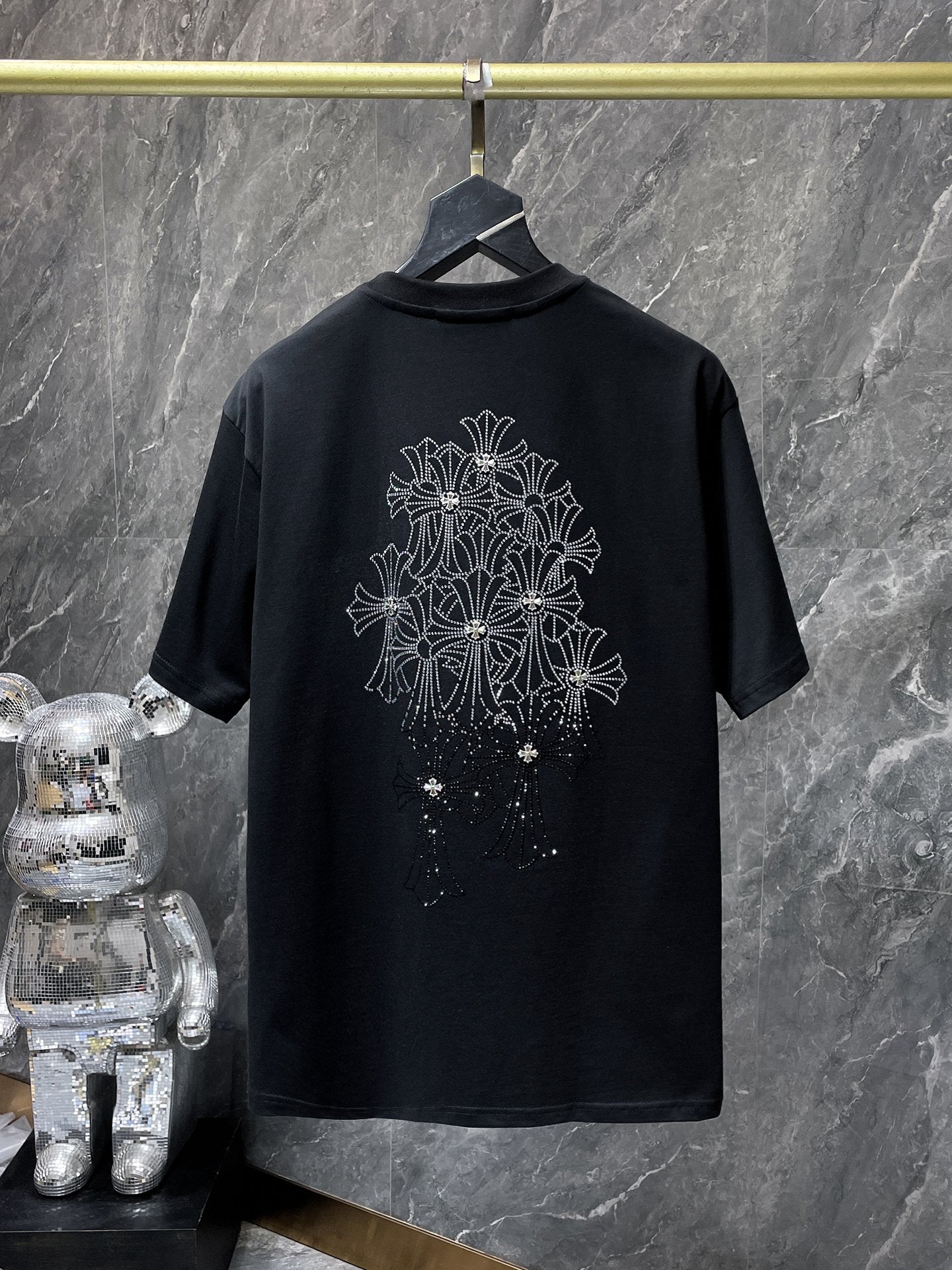 Rhinestone Cross Black T-Shirt™