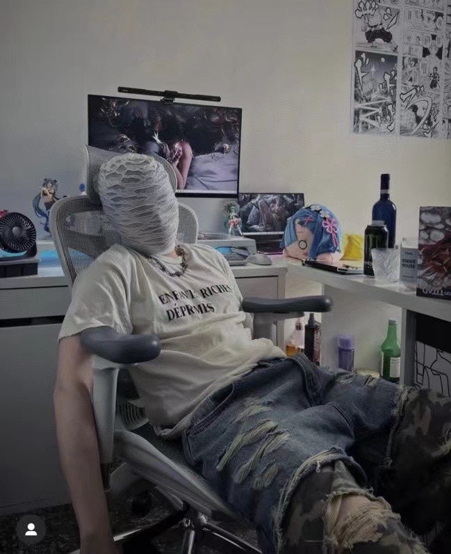 ER* Distressed White T-Shirt™