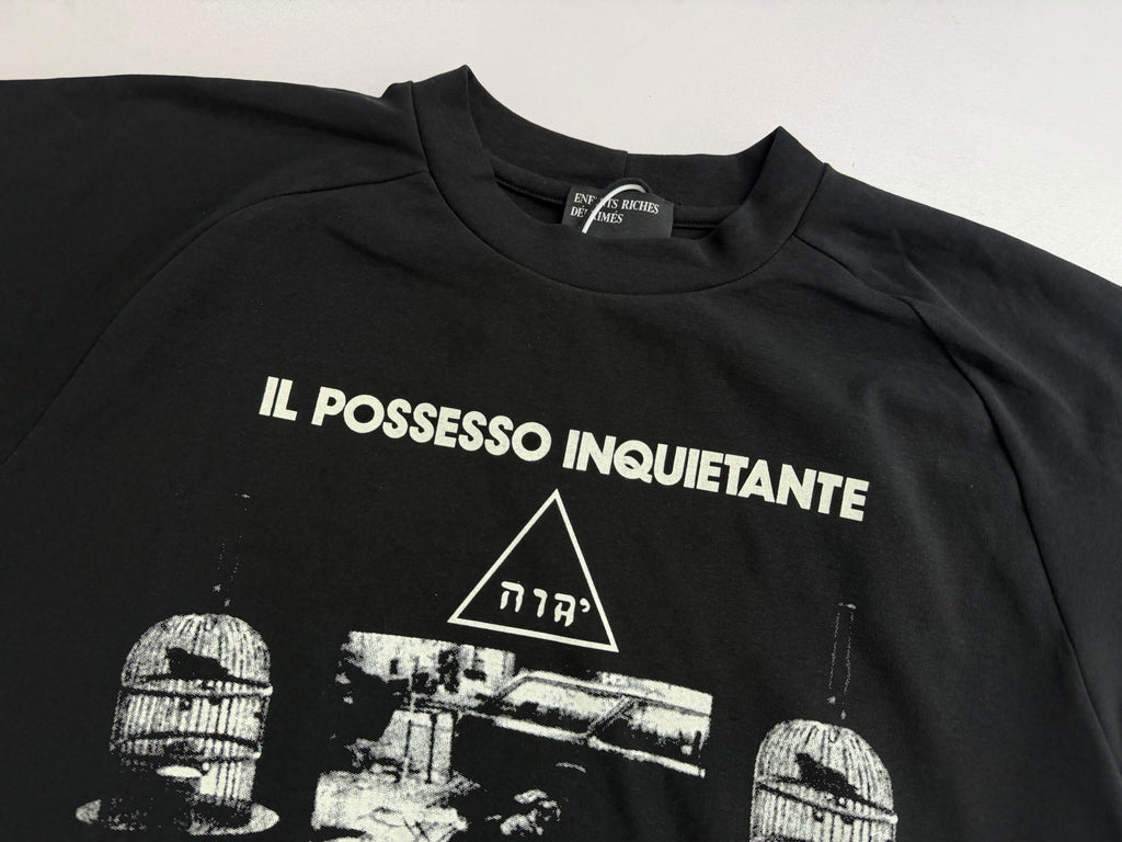 ER* Possesso Inquietante Black T-Shirt™