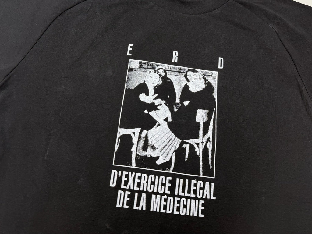 ER* Medicine Raglan Black T-Shirt™