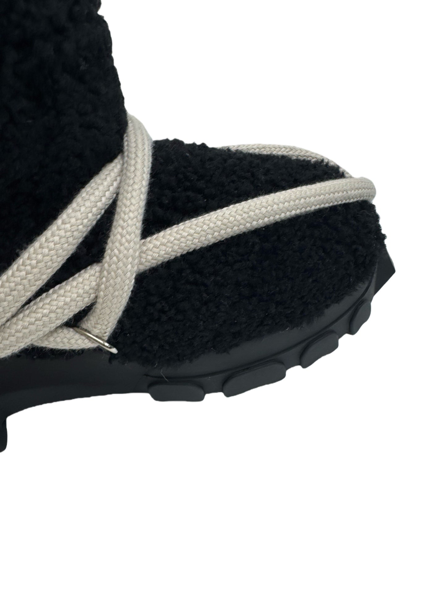 R.O Megalace Fur Boots™