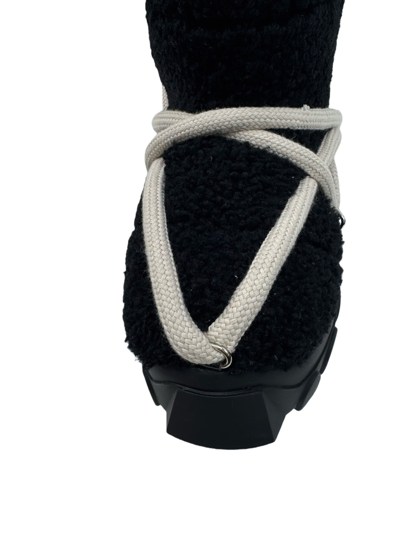 R.O Megalace Fur Boots™