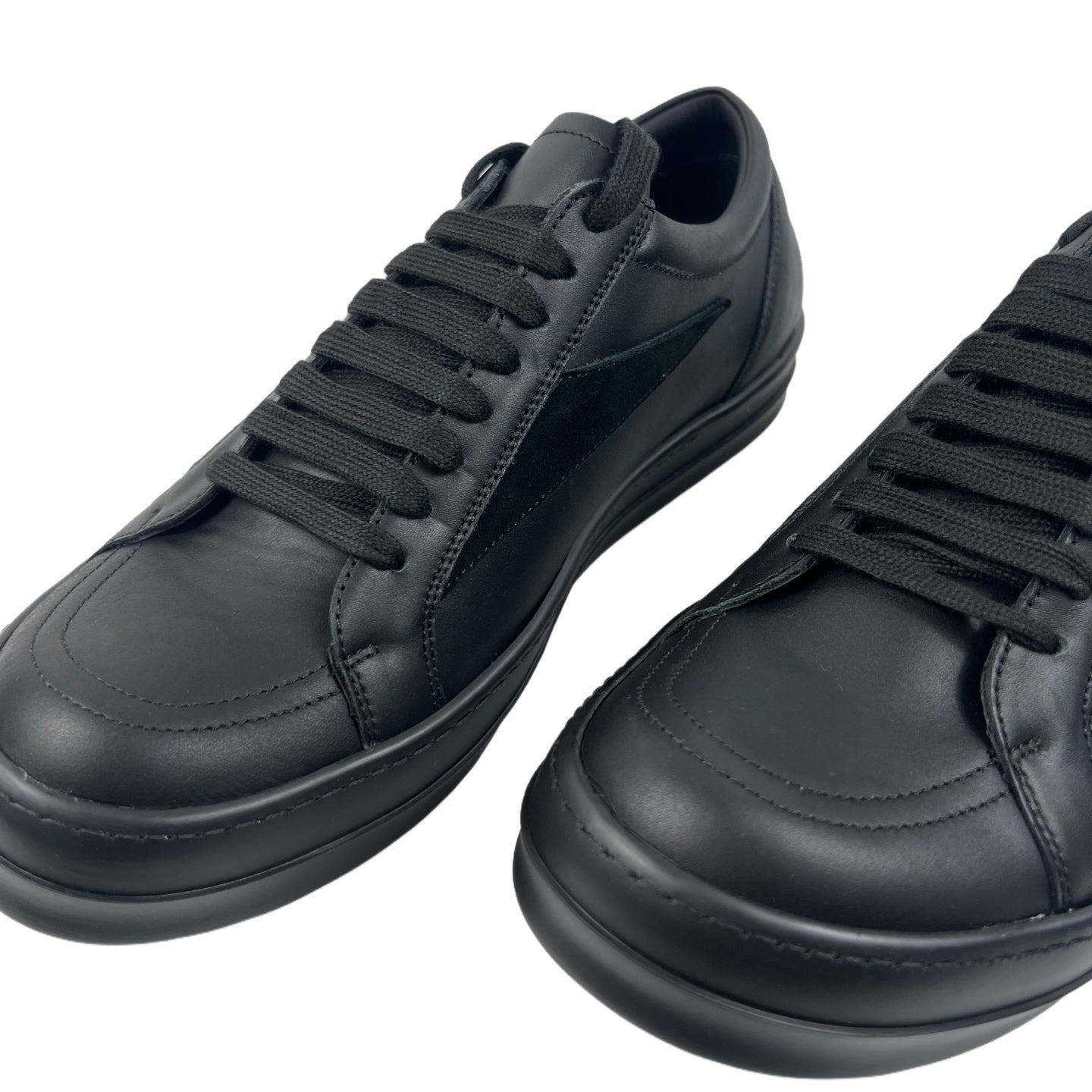 R.O DRKSHDW Vintage Low Black on Black Leather Sneakers™
