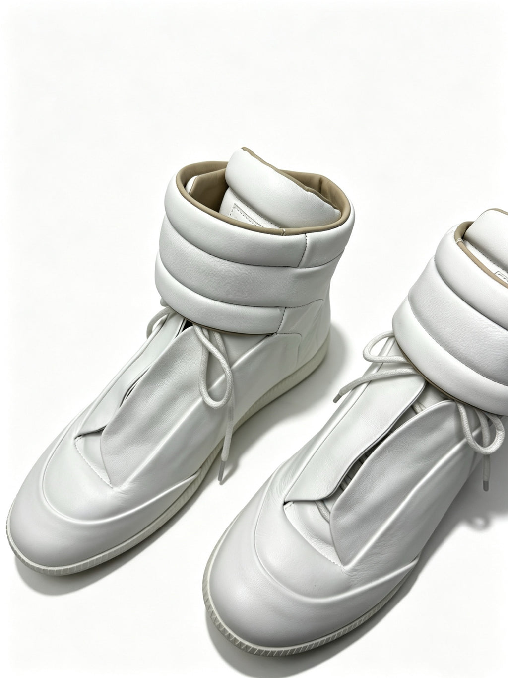 M.M White Future Sneakers™