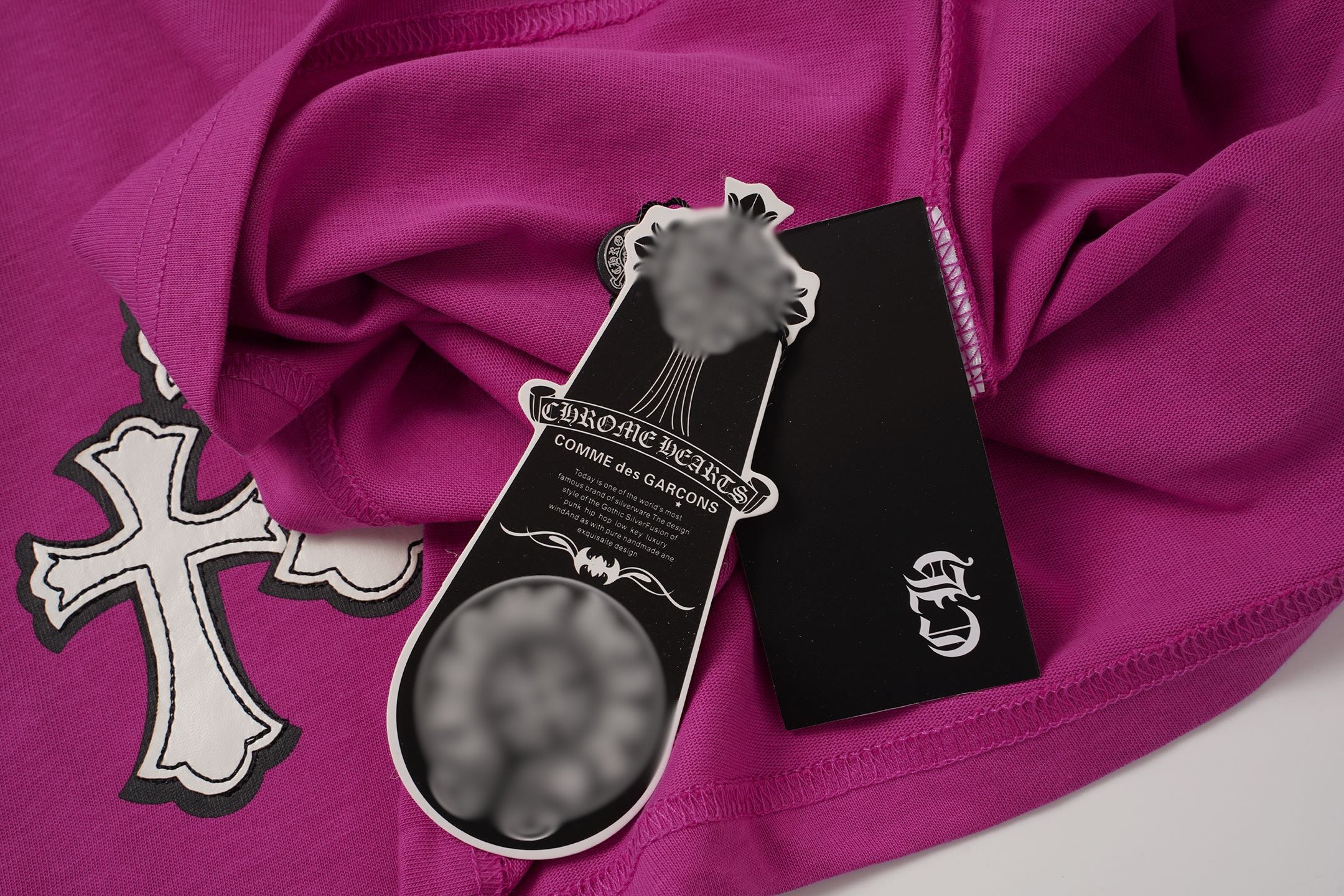 Special Barbed Wire Pink T-Shirt™