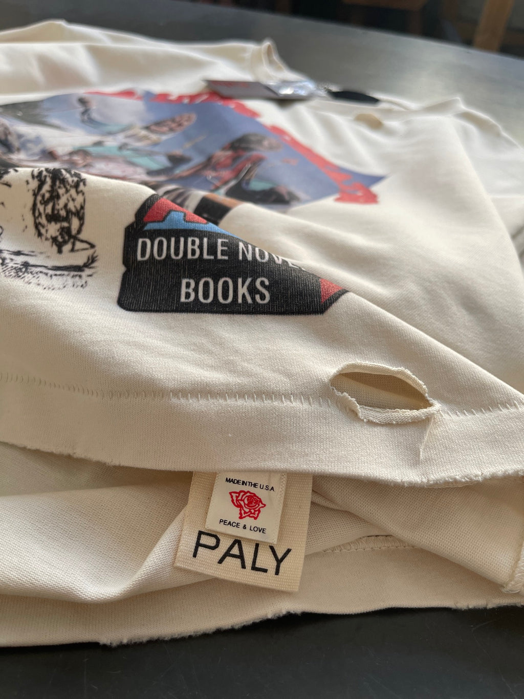 Paly Hllywd The Living Theatre Cream Tee™