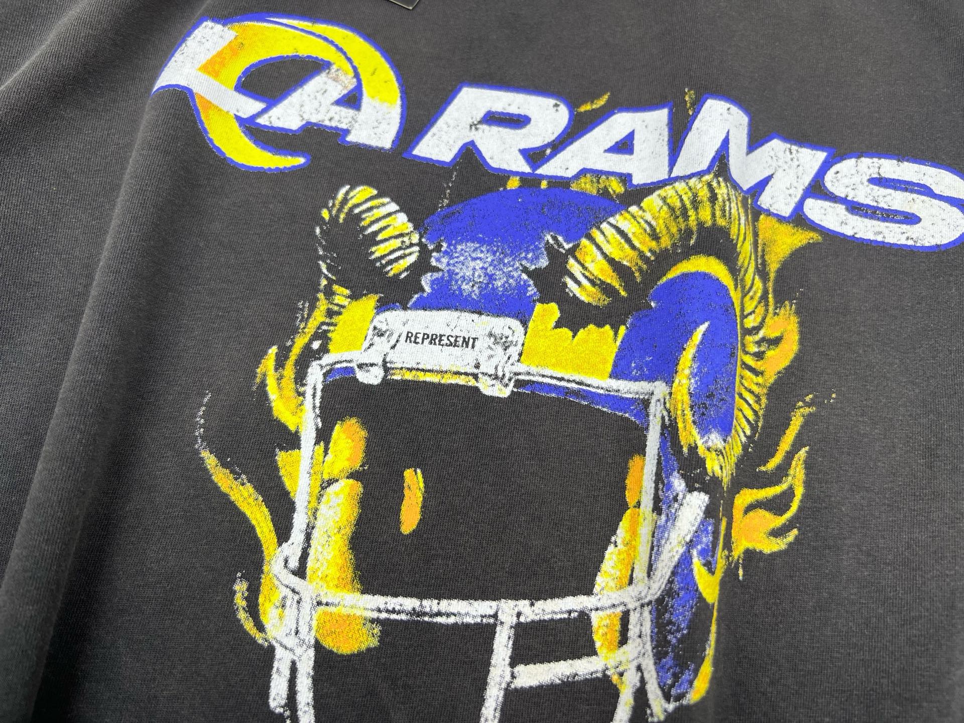 RPRSNT LA Rams T-Shirt™