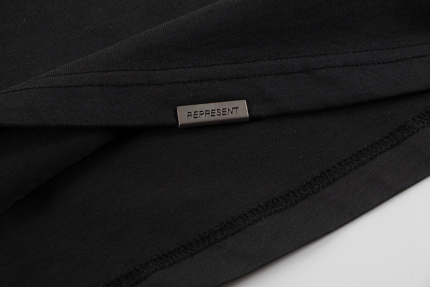 RPRSNT Oasis Owners Club Black T-Shirt™
