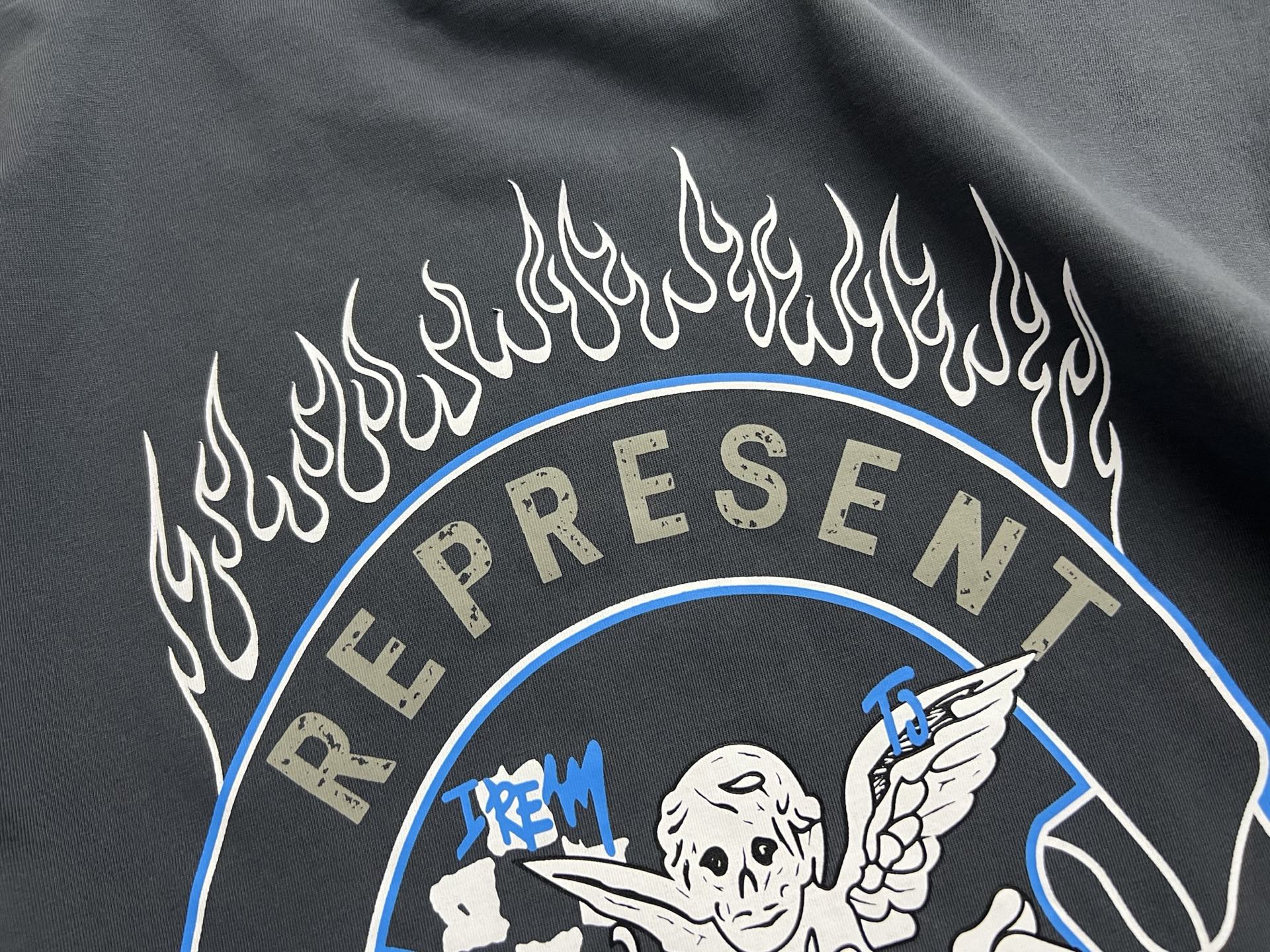 RPRSNT High Street Oversized Grey T-Shirt™