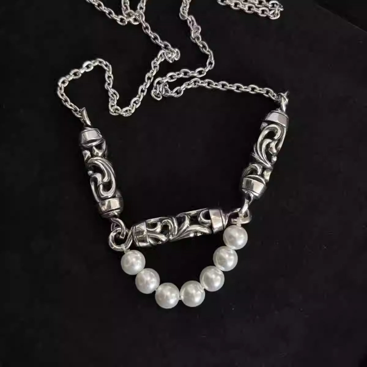 S925 Silver Vine Pendant Pearl Necklace™
