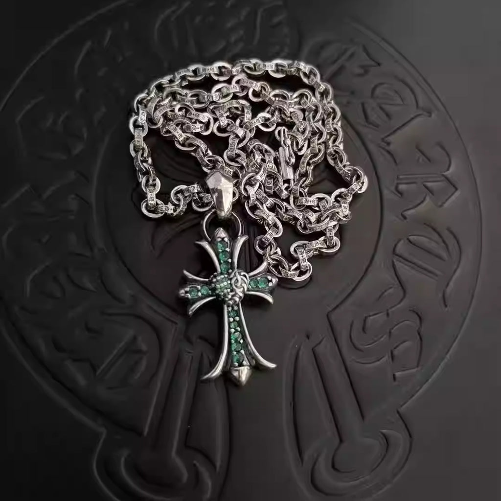 S925 Silver Green Stone Heart Center Cross Necklace™