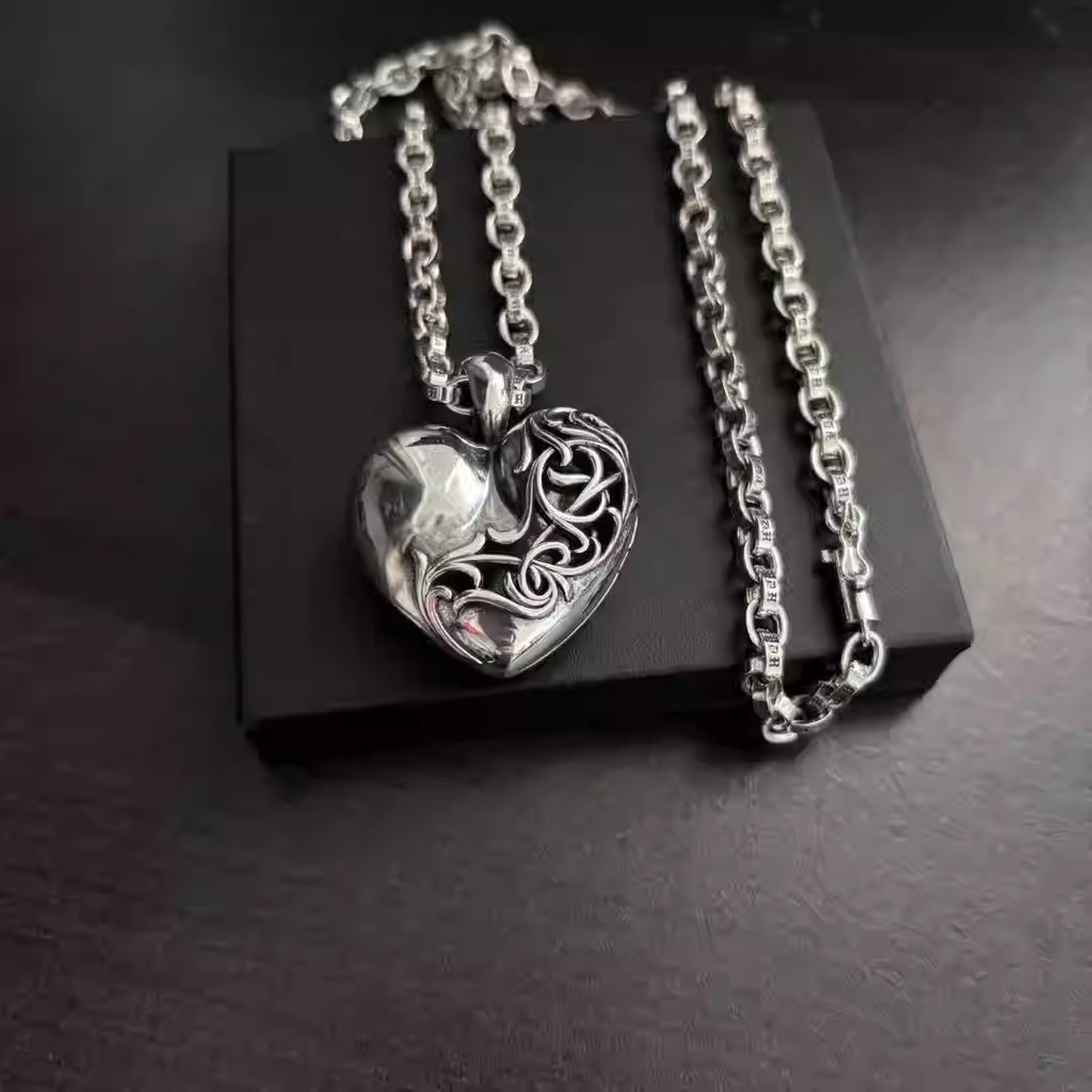 S925 Silver Openwork Floral Heart Locket Necklace™