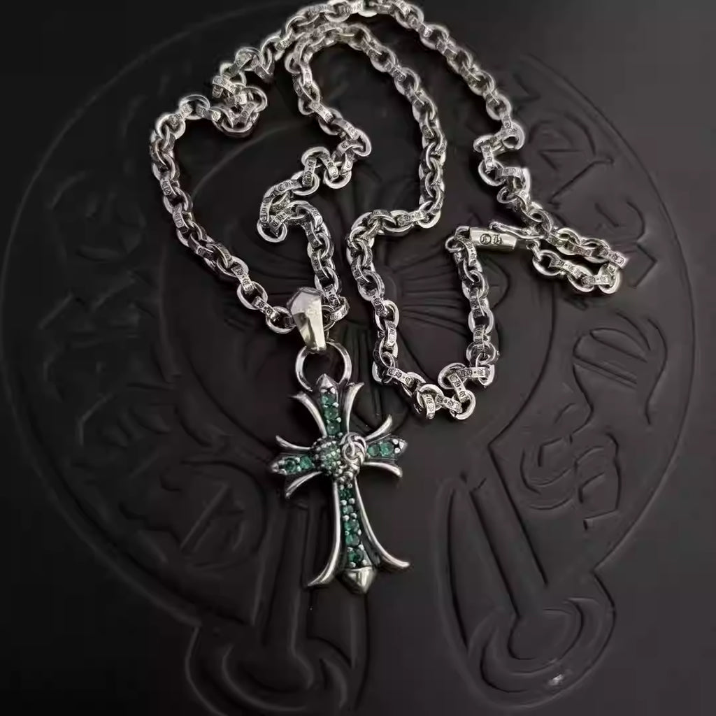 S925 Silver Green Stone Heart Center Cross Necklace™