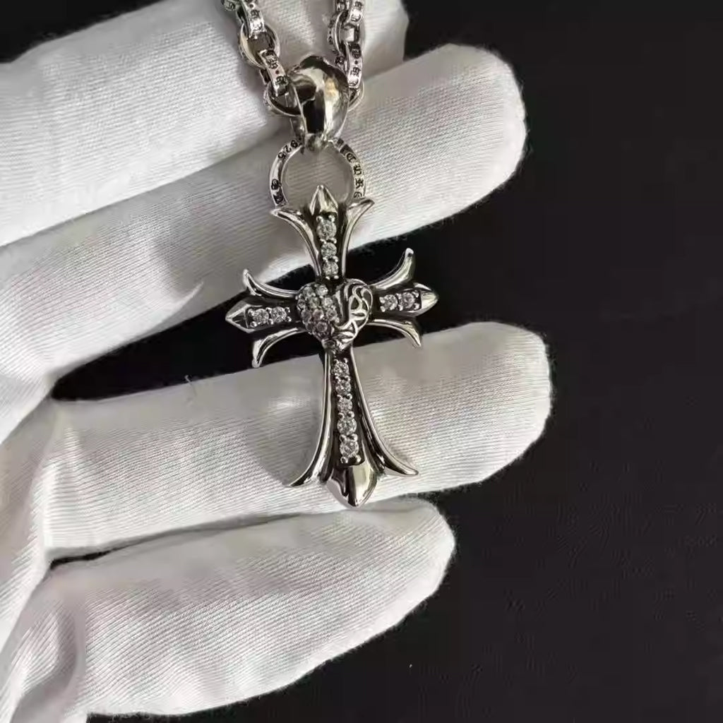 S925 Silver Crystal Heart Center Cross Pendant Necklace™