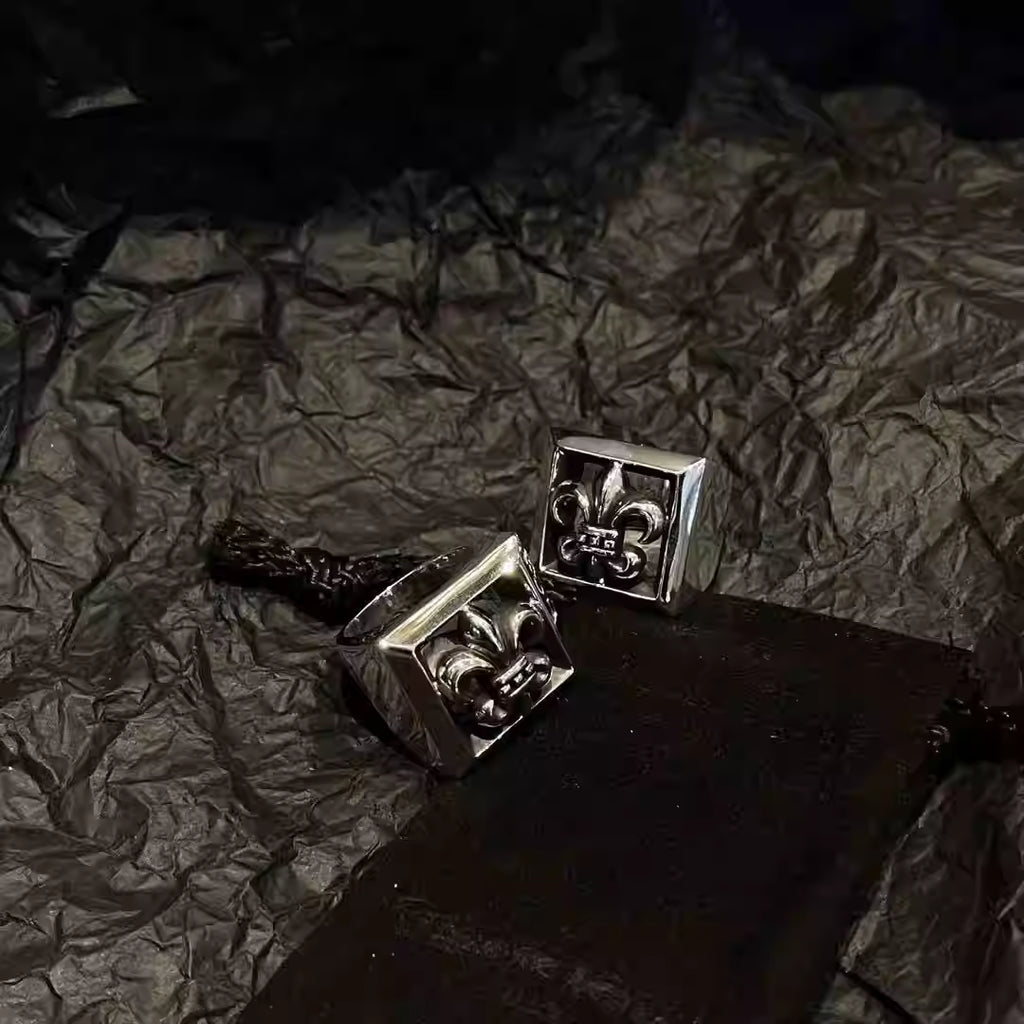 S925 Silver Fleur De Lis Square Ring™