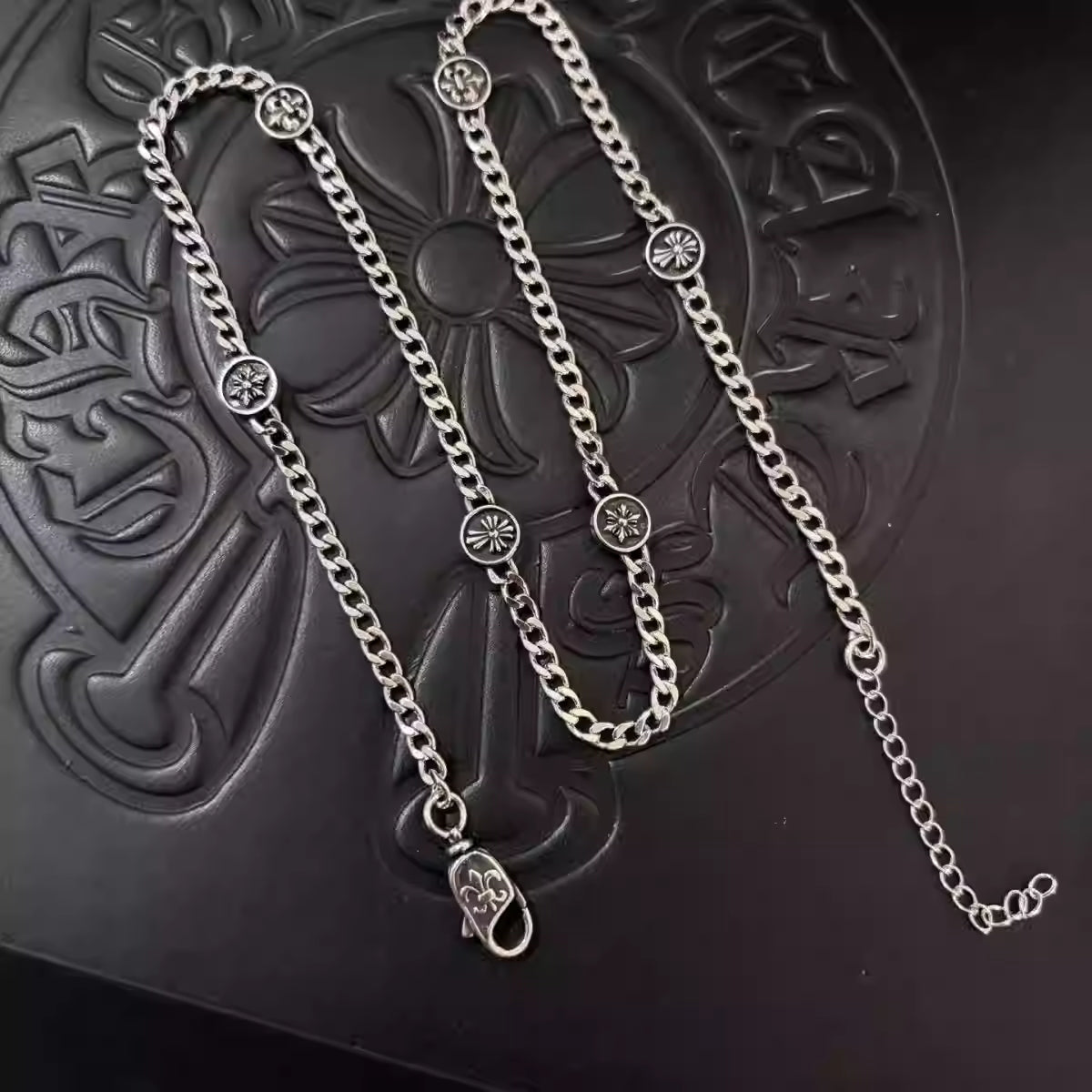 S925 Silver Saint Icon Medallion Necklace™