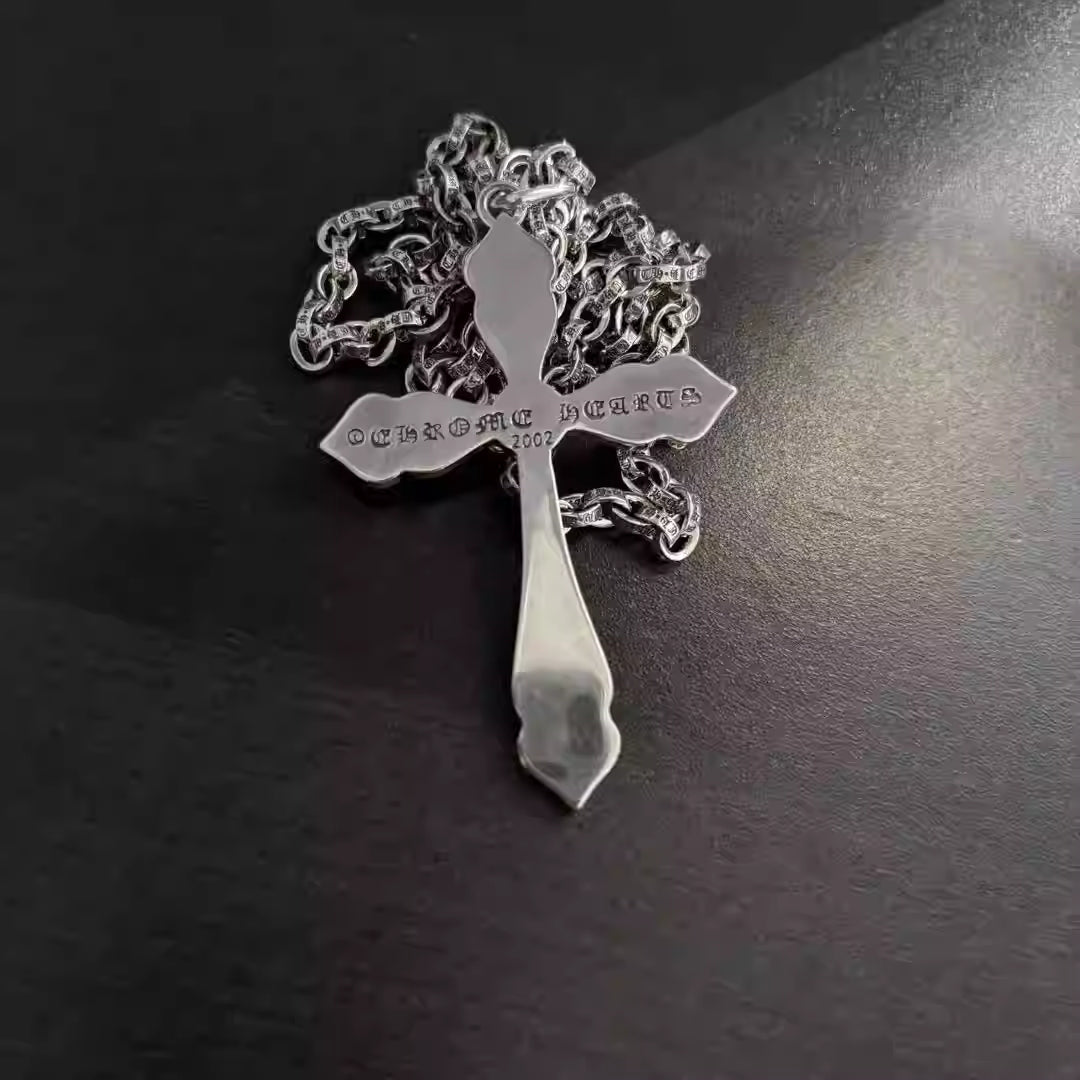 S925 Silver Ornate Cutout Cross Pendant Necklace™