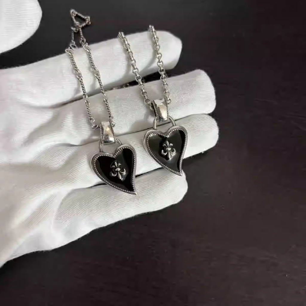 S925 Silver Black Enamel Fleur De Lis Heart Necklace™