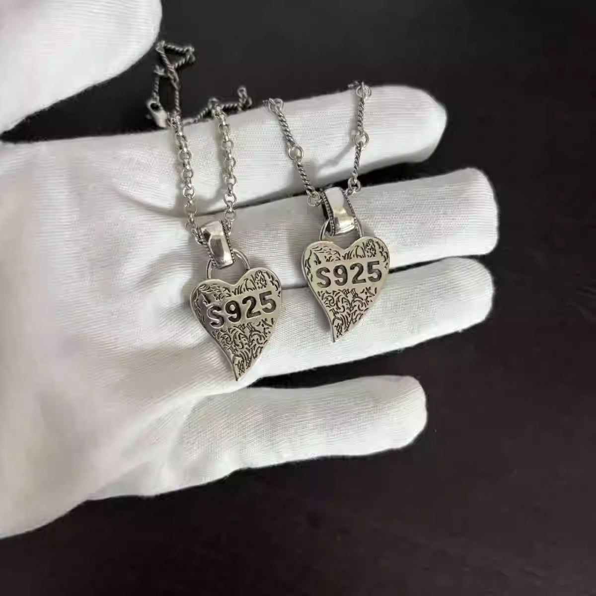 S925 Silver Black Enamel Fleur De Lis Heart Necklace™