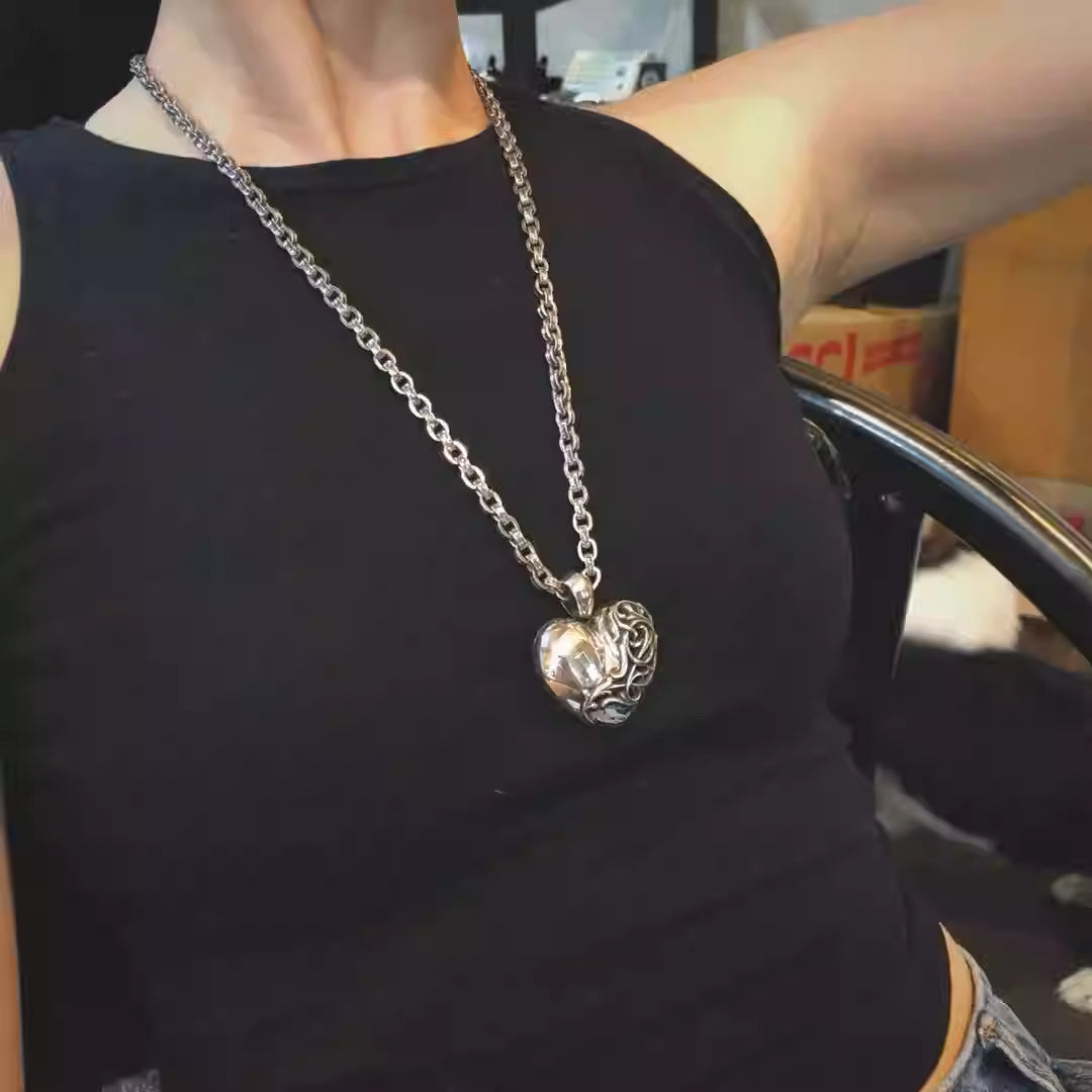 S925 Silver Openwork Floral Heart Locket Necklace™