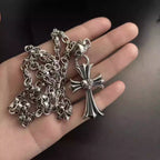 S925 Silver Heart Center Cross Pendant Necklace™