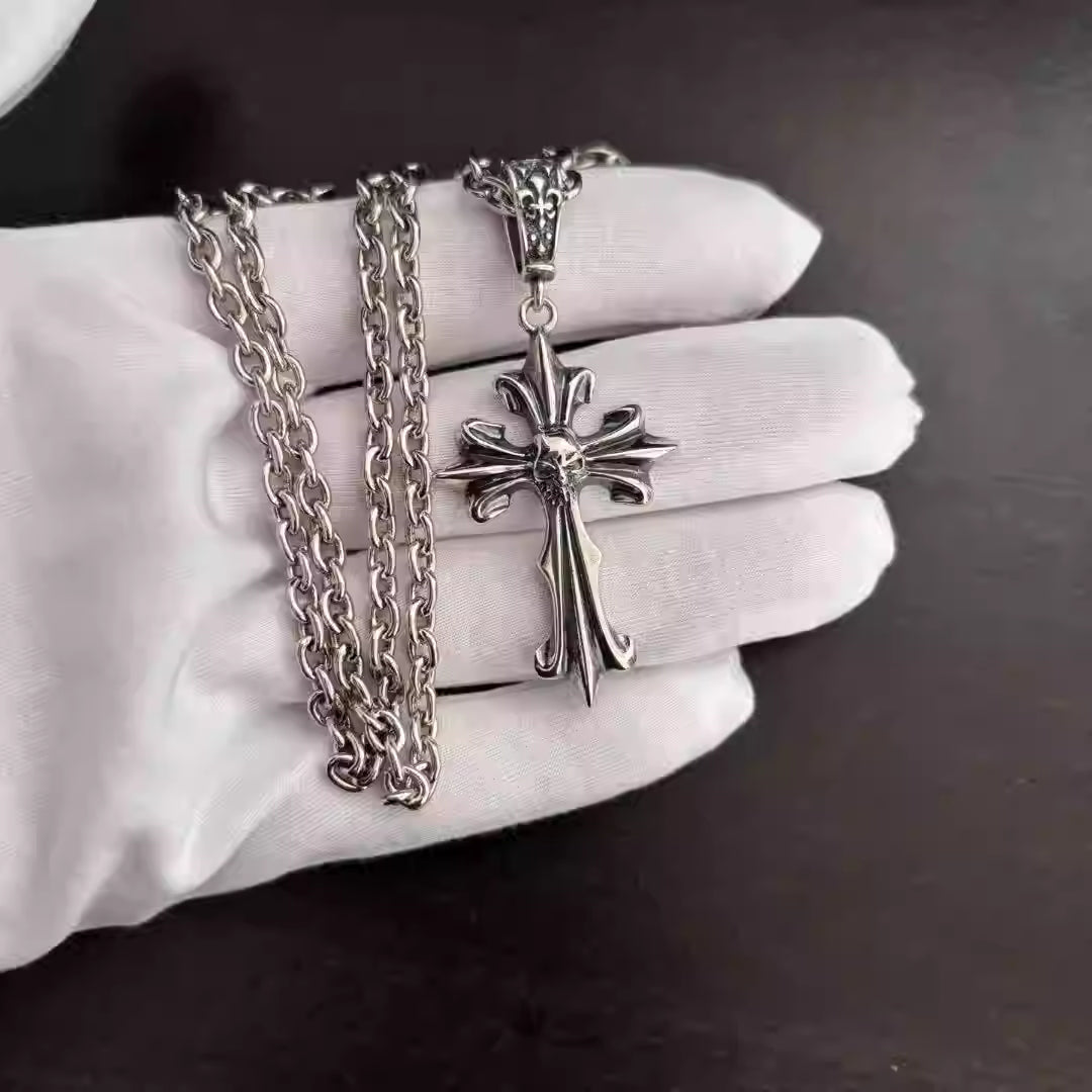 S925 Silver Skull Center Flared Cross Pendant Necklace™