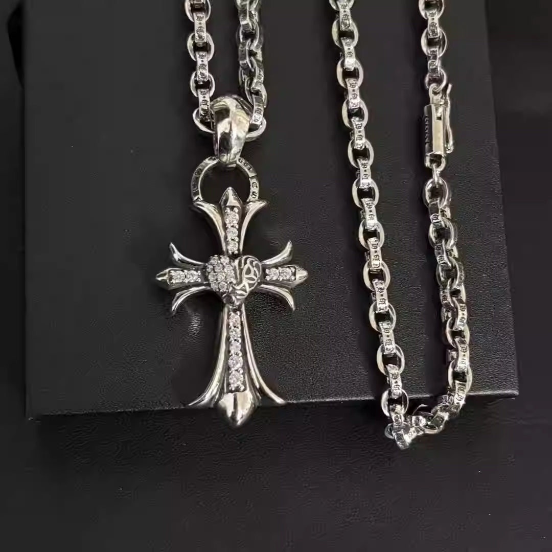 S925 Silver Crystal Heart Center Cross Pendant Necklace™