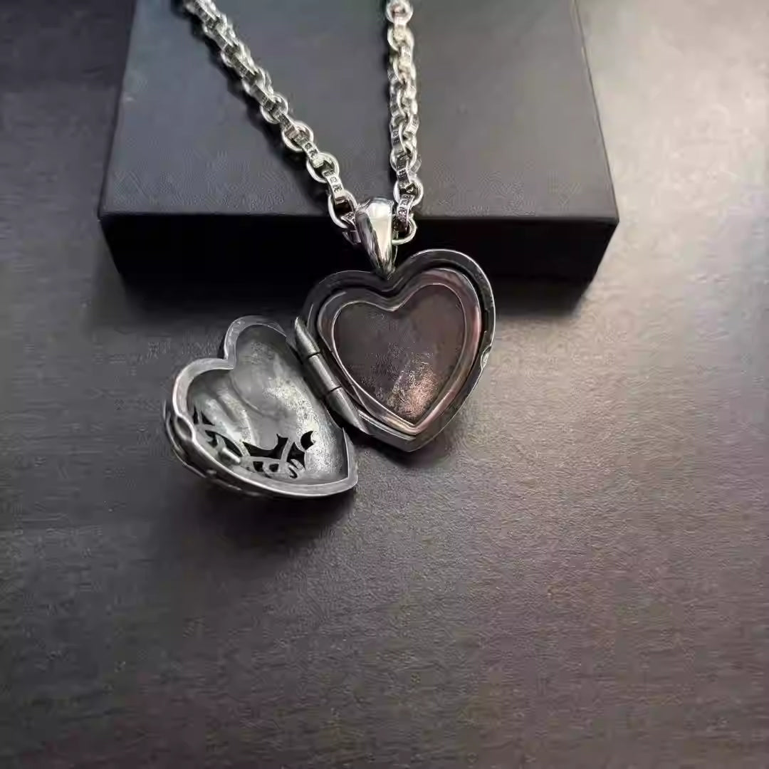 S925 Silver Openwork Floral Heart Locket Necklace™