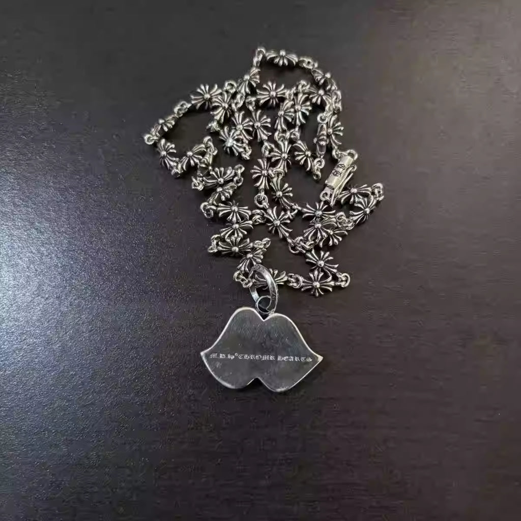 S925 Silver Gold Tooth Mouth Pendant Necklace™