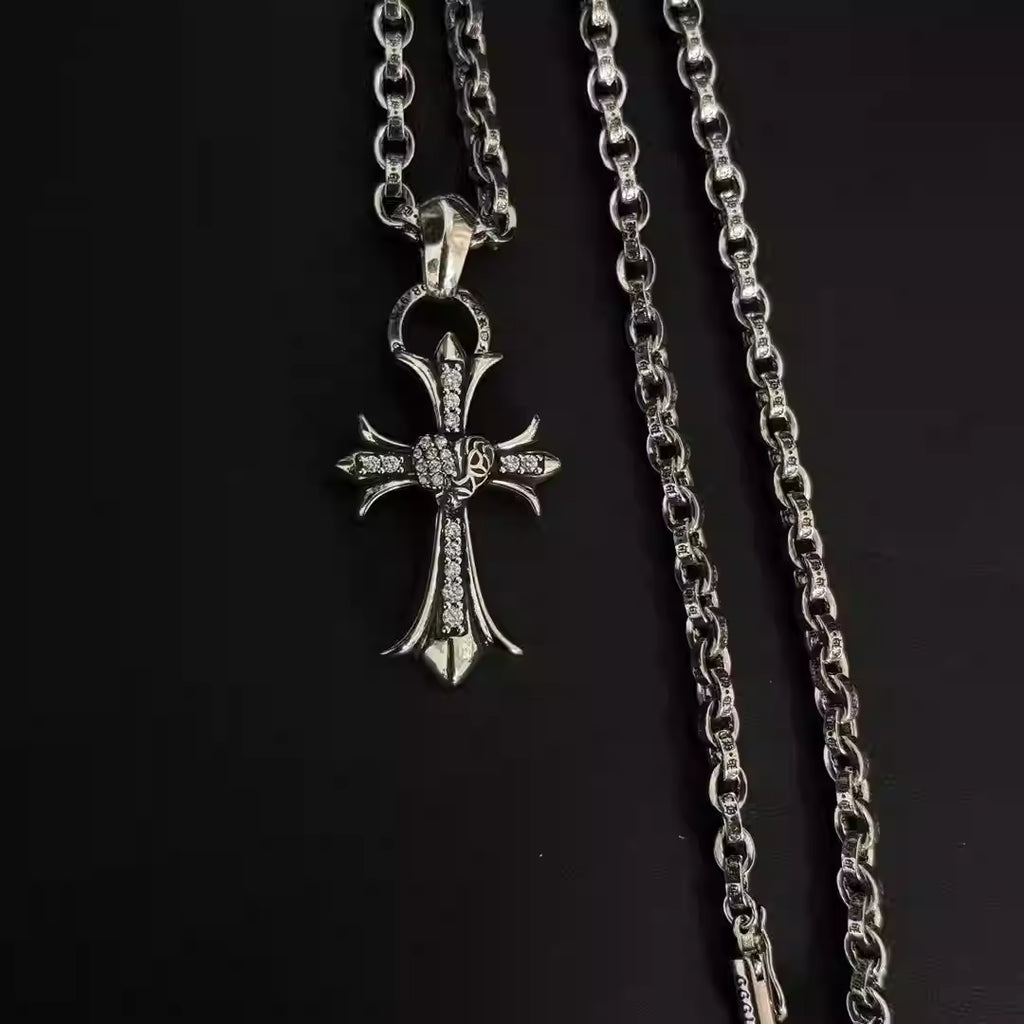S925 Silver Crystal Heart Center Cross Pendant Necklace™