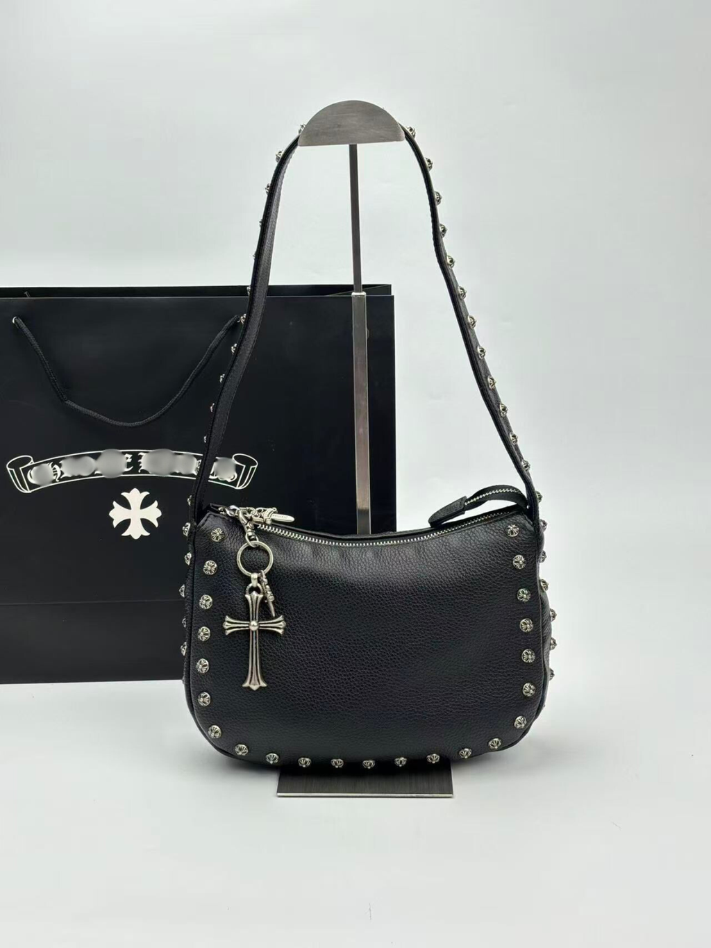 Silver Flower Button Black Leather Handbag™