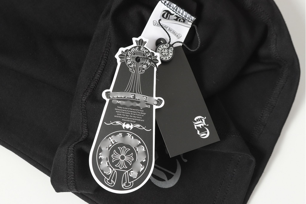 Pink Dagger Crest Black Long Sleeve™