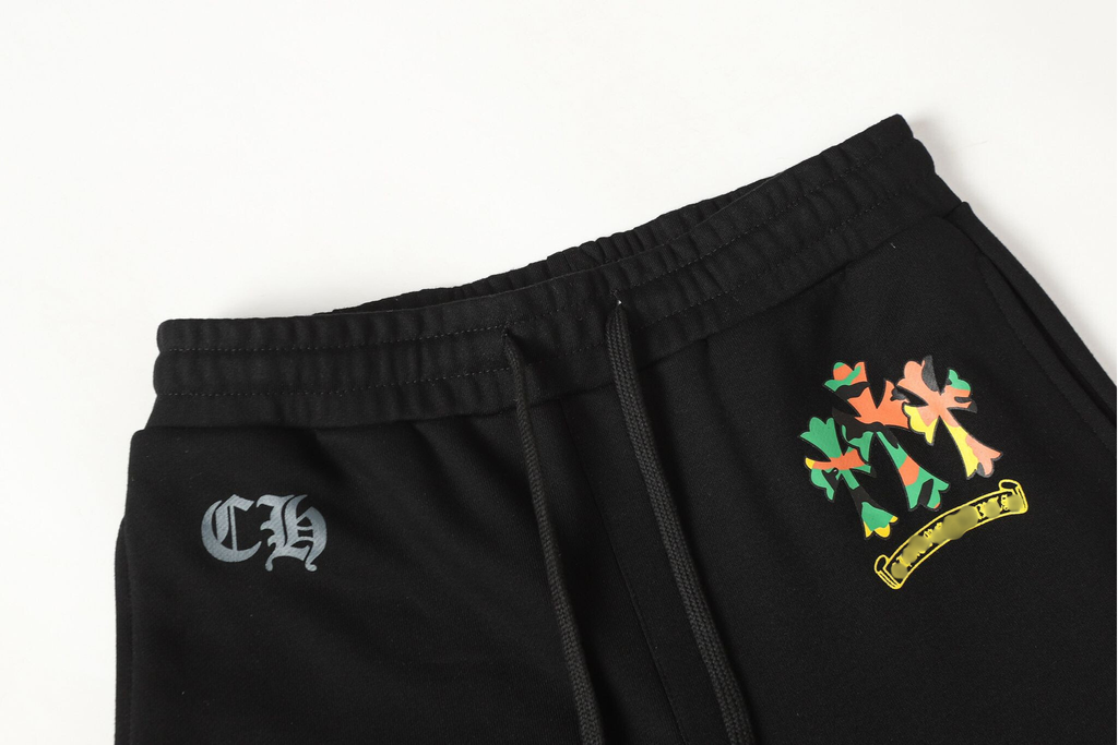 Camo Triple Cross Black Sweatpants™