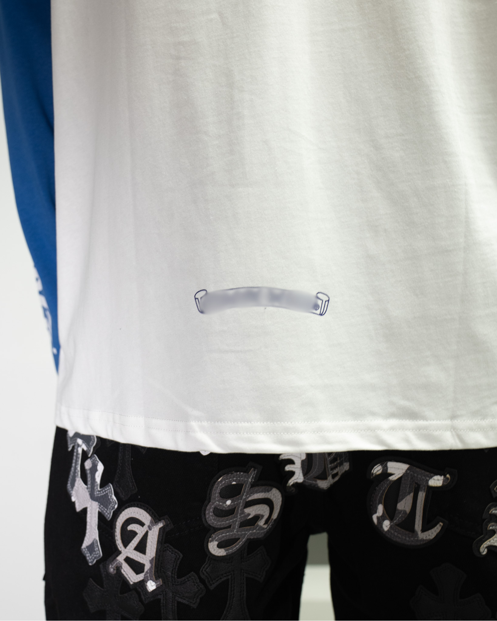 Horse Shoe Logo Baseball White & Blue Long Sleeve™